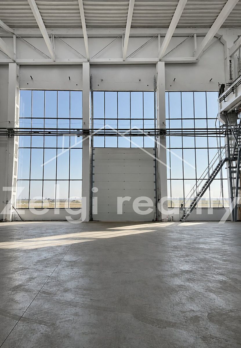 Prodej výrobní haly, prostoru 5700 m² – fotografie 5