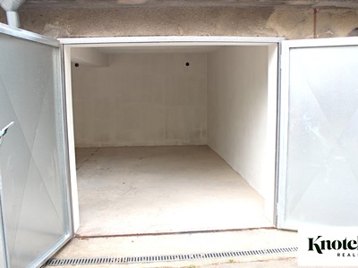 Prodej garáže 17 m²