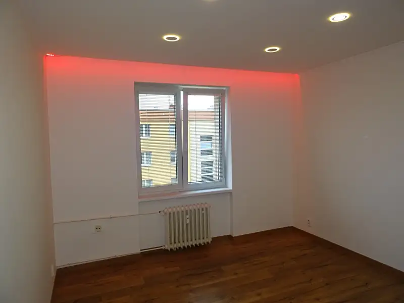Pronájem bytu 1+1 35 m², Praha – náhled fotky 3