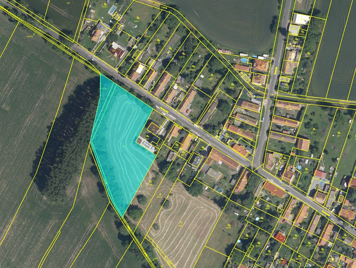 Prodej stavebního pozemku 5594 m², Bobnice – fotka 1 z 3