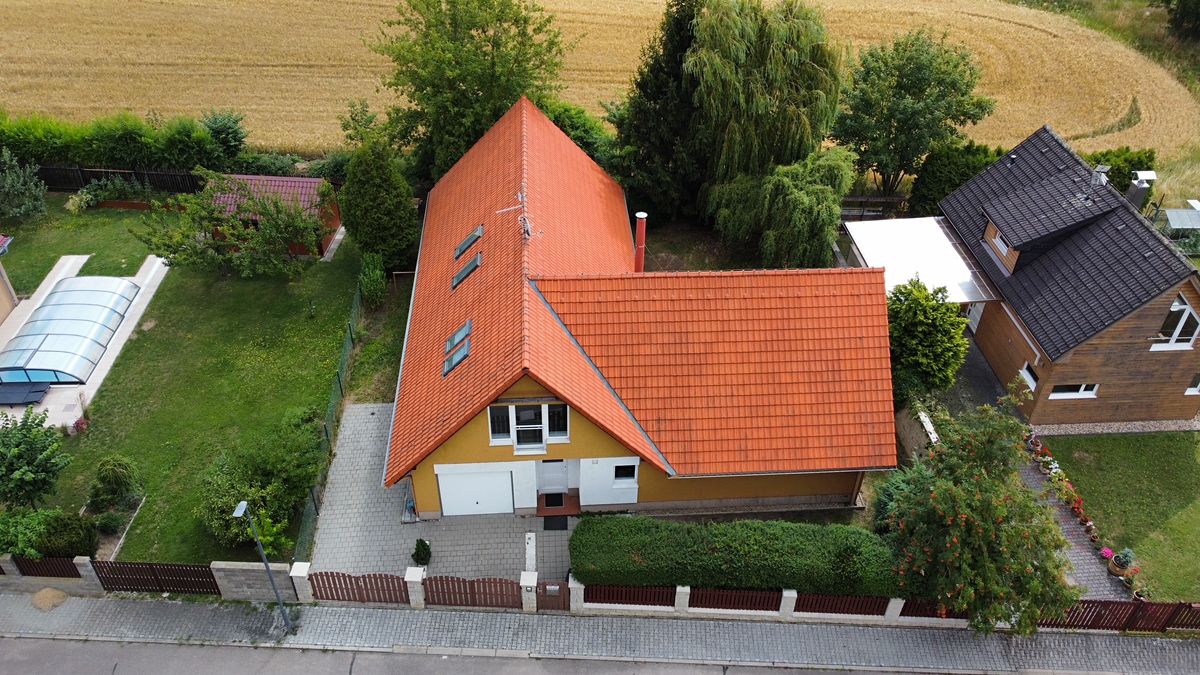 Prodej rodinného domu 230 m², pozemek 492 m²