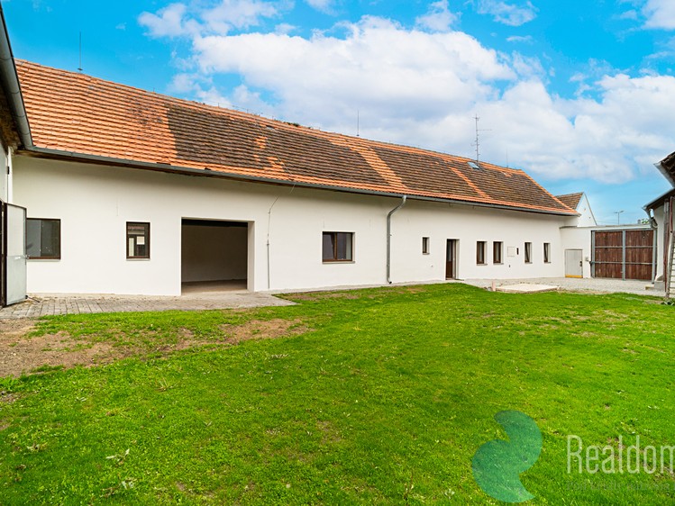 Комерційне приміщення на продаж, 809 м² (6 з 16)