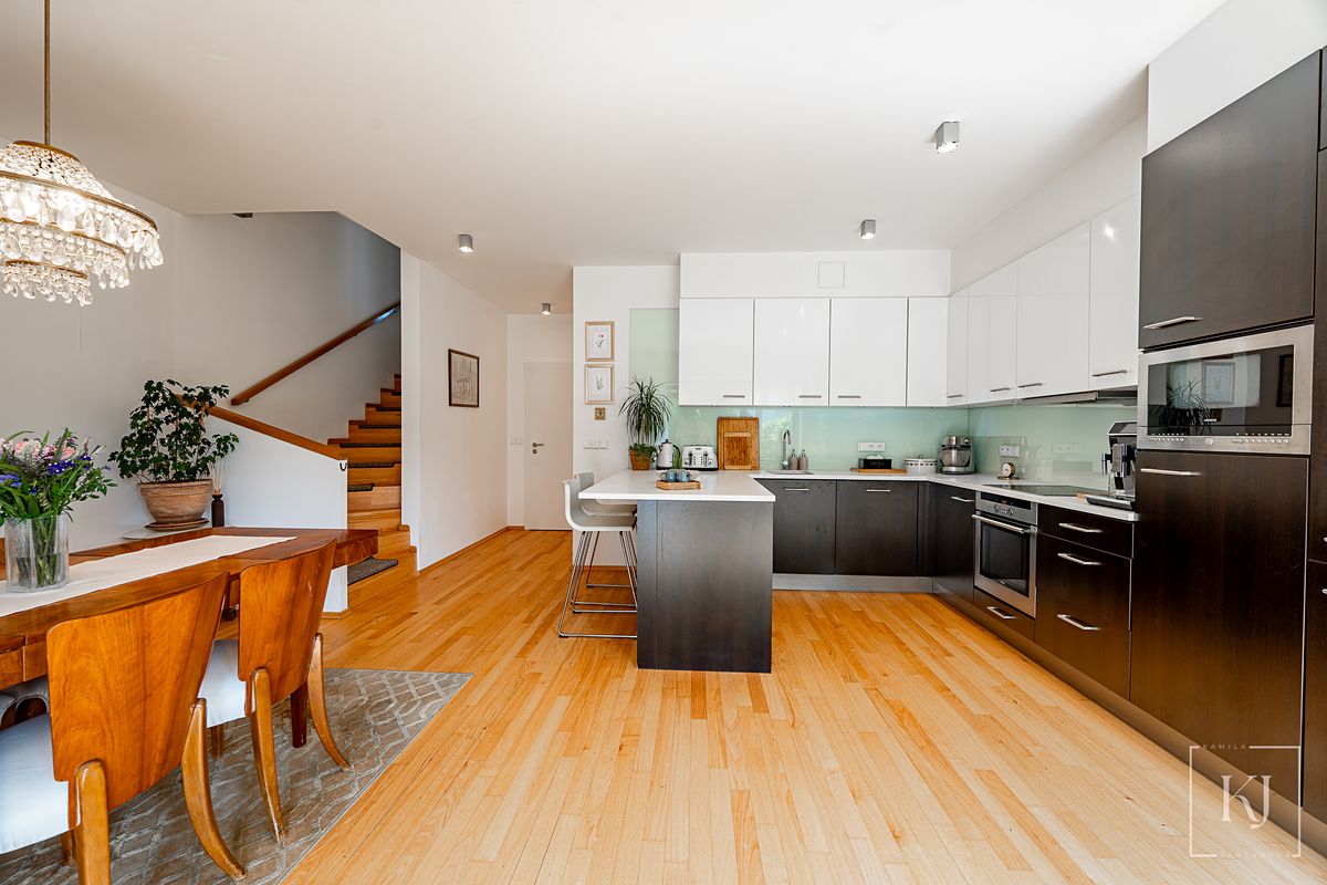 Prodej rodinného domu 150 m², pozemek 141 m²