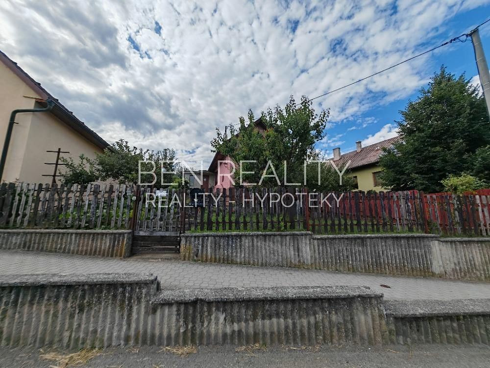 Prodej rodinného domu 82 m², pozemek 420 m² – fotografie 2