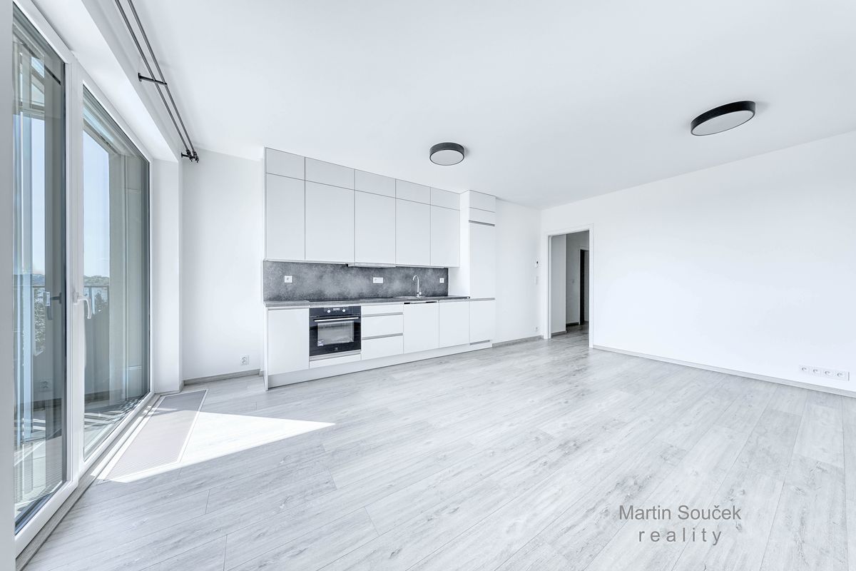 Pronájem bytu 2+kk 60 m²