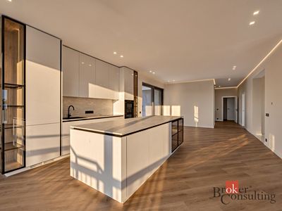 Prodej rodinného domu 220 m², pozemek 686 m²