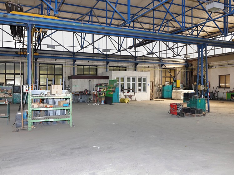Комерційне приміщення на продаж, 11 945 м² (44 з 68)