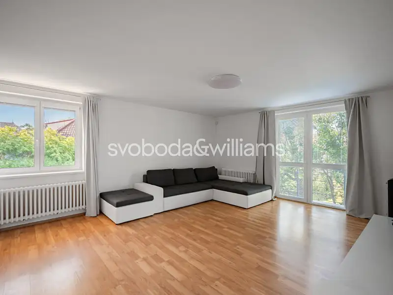 Prodej rodinného domu 184 m², pozemek 892 m², Průhonice – náhled fotky 2
