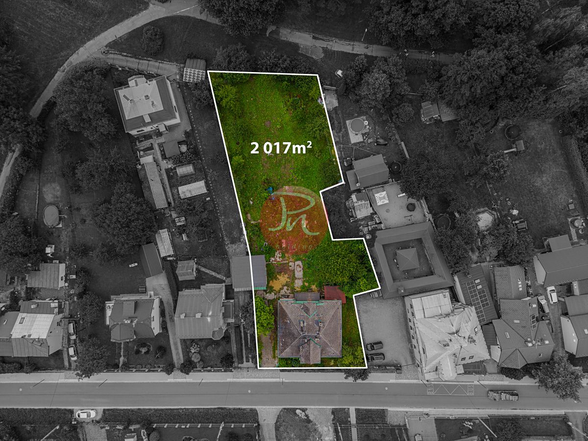 Prodej rodinného domu 180 m², pozemek 1734 m²