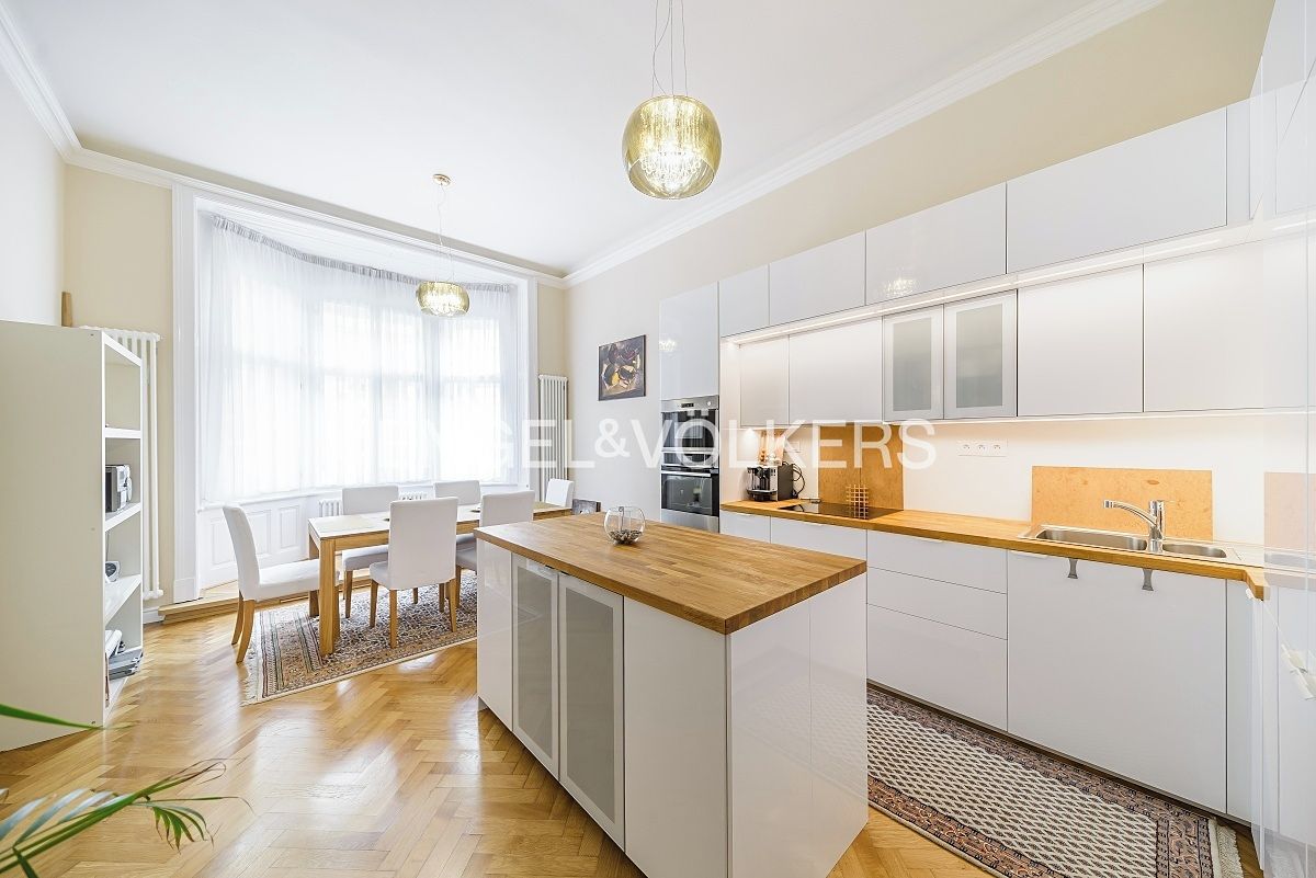 Pronájem bytu 3+1 107 m²