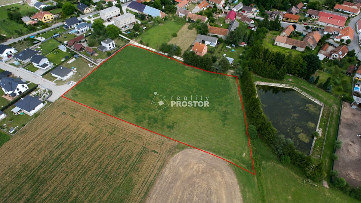 Prodej stavebního pozemku 10791 m², Bykoš – fotka 1 z 3