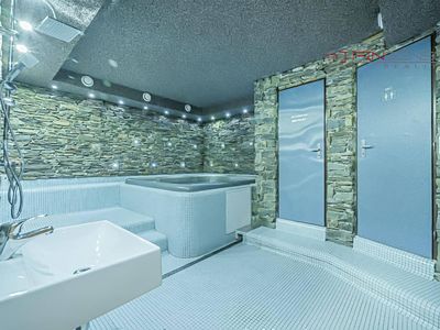 Prodej ubytovacího zařízení 1398 m²