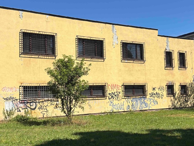 Комерційне приміщення на продаж, 209 м² (1 з 28)