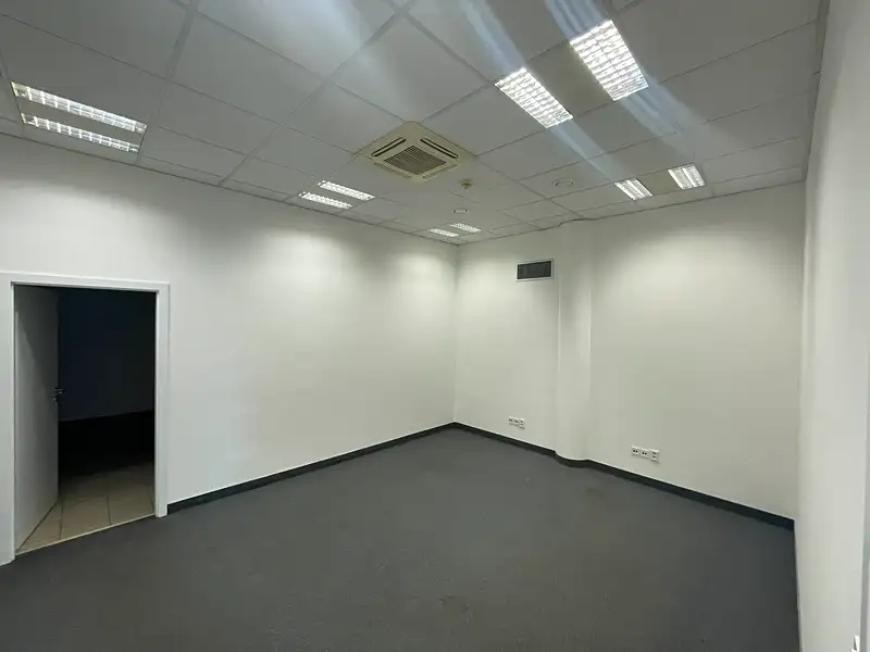 Pronájem obchodního prostoru 73 m², Brno – náhled fotky 2