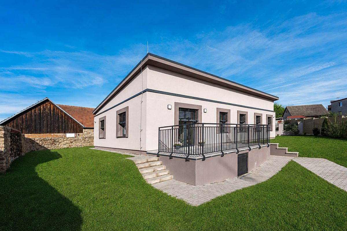 Prodej rodinného domu 180 m², pozemek 621 m² – fotografie 4