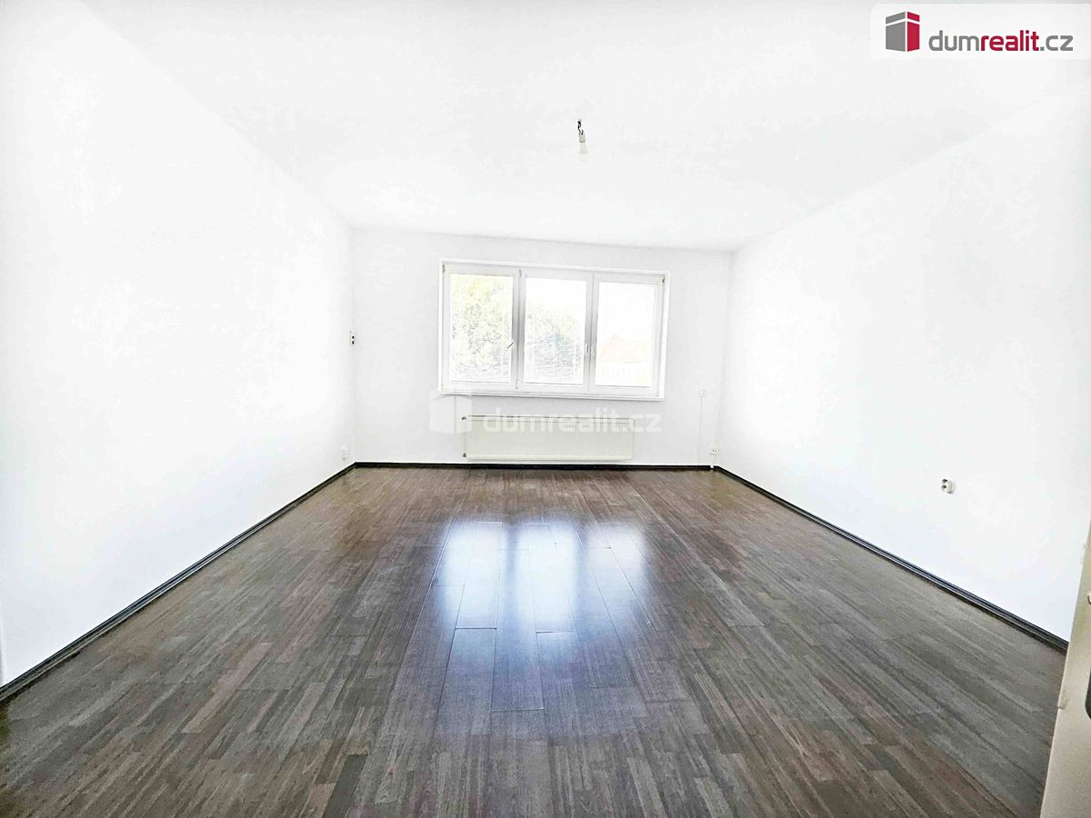 Pronájem bytu 3+kk 73 m² – fotografie 3