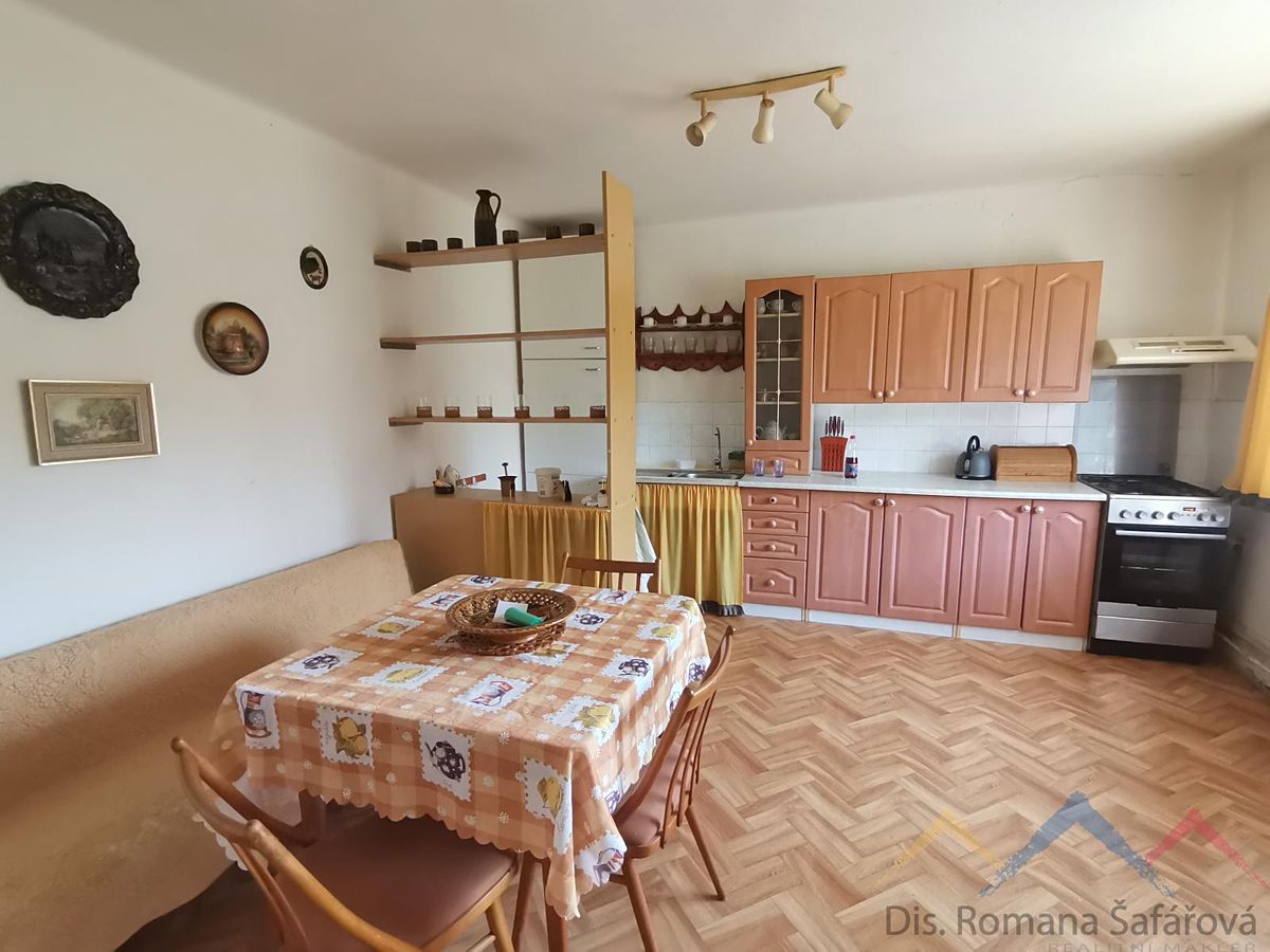 Prodej rodinného domu 95 m², pozemek 383 m² – fotografie 5