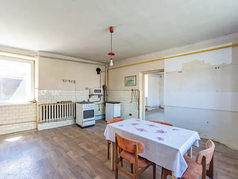 Prodej rodinného domu 91 m², pozemek 809 m², Biskupice – náhled fotky 2