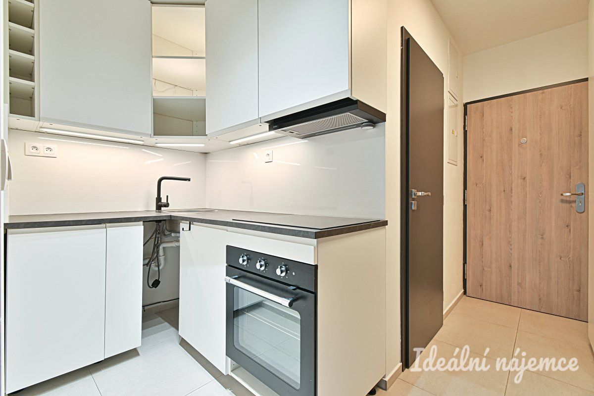 Pronájem bytu 1+1 24 m² – fotografie 5