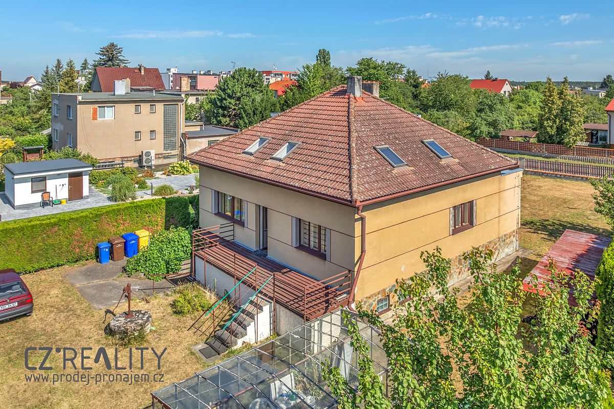 Prodej rodinného domu 164 m², pozemek 1038 m² – fotografie 3