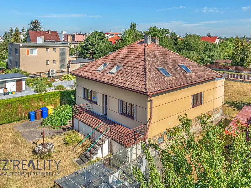 Prodej rodinného domu 164 m², pozemek 1038 m², Sadská – náhled fotky 3
