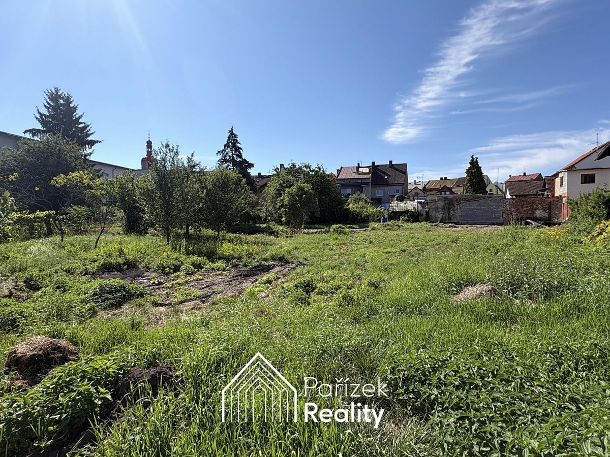 Prodej stavebního pozemku 1080 m² – fotografie 3