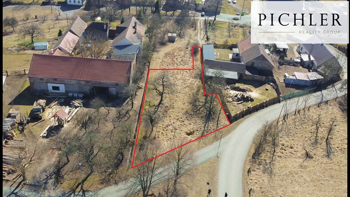 Prodej stavebního pozemku 983 m²