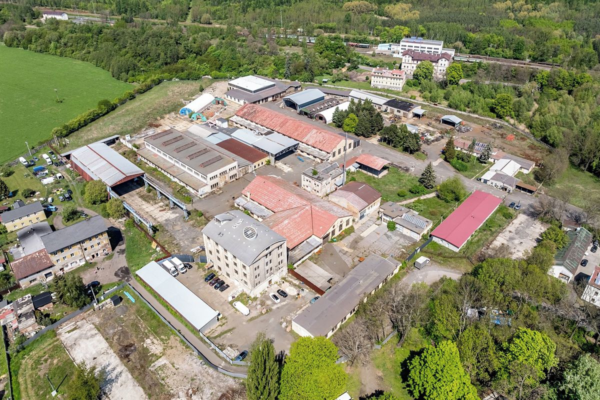 Dražba skladového prostoru 11945 m², Kadaň – fotka 1 z 3