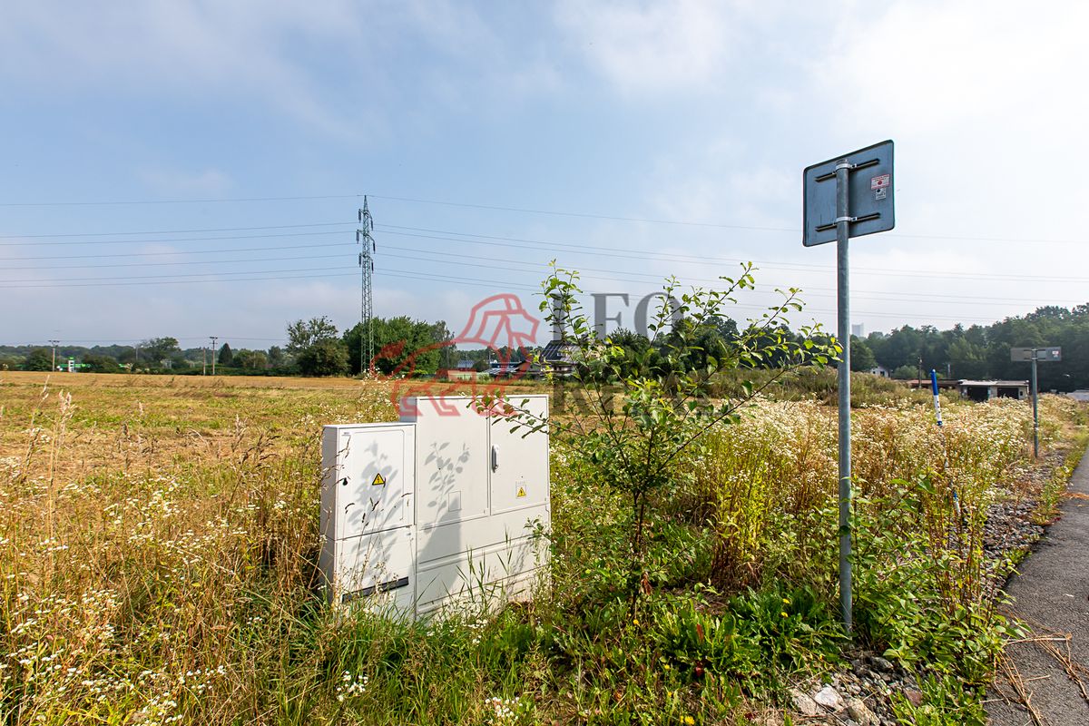 Prodej stavebního pozemku 1000 m² – fotografie 3