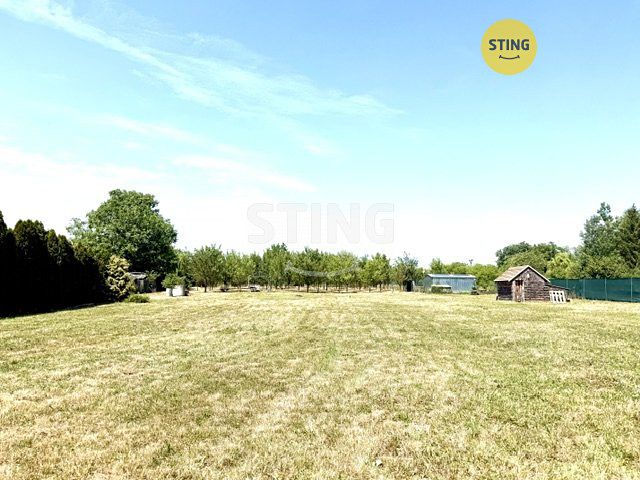 Prodej zahrady 4652 m², Strážnice – fotka 1 z 3