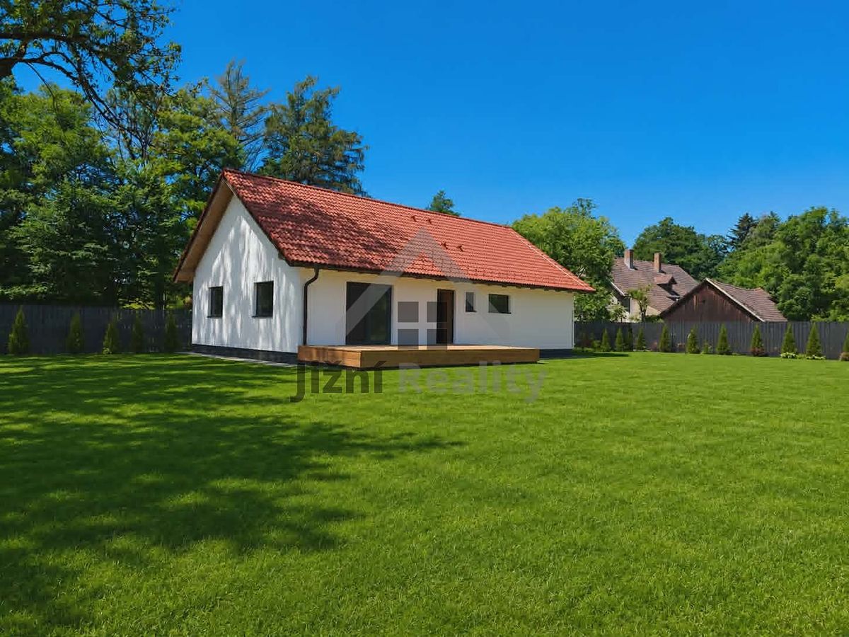 Prodej rodinného domu 120 m², pozemek 1300 m²