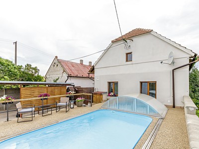 Prodej  rodinného domu 115 m², pozemek 790 m²