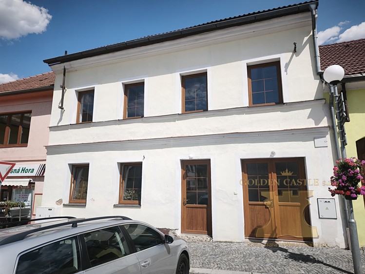 Prodej komerčního prostoru, 350 m² (5 z 30)