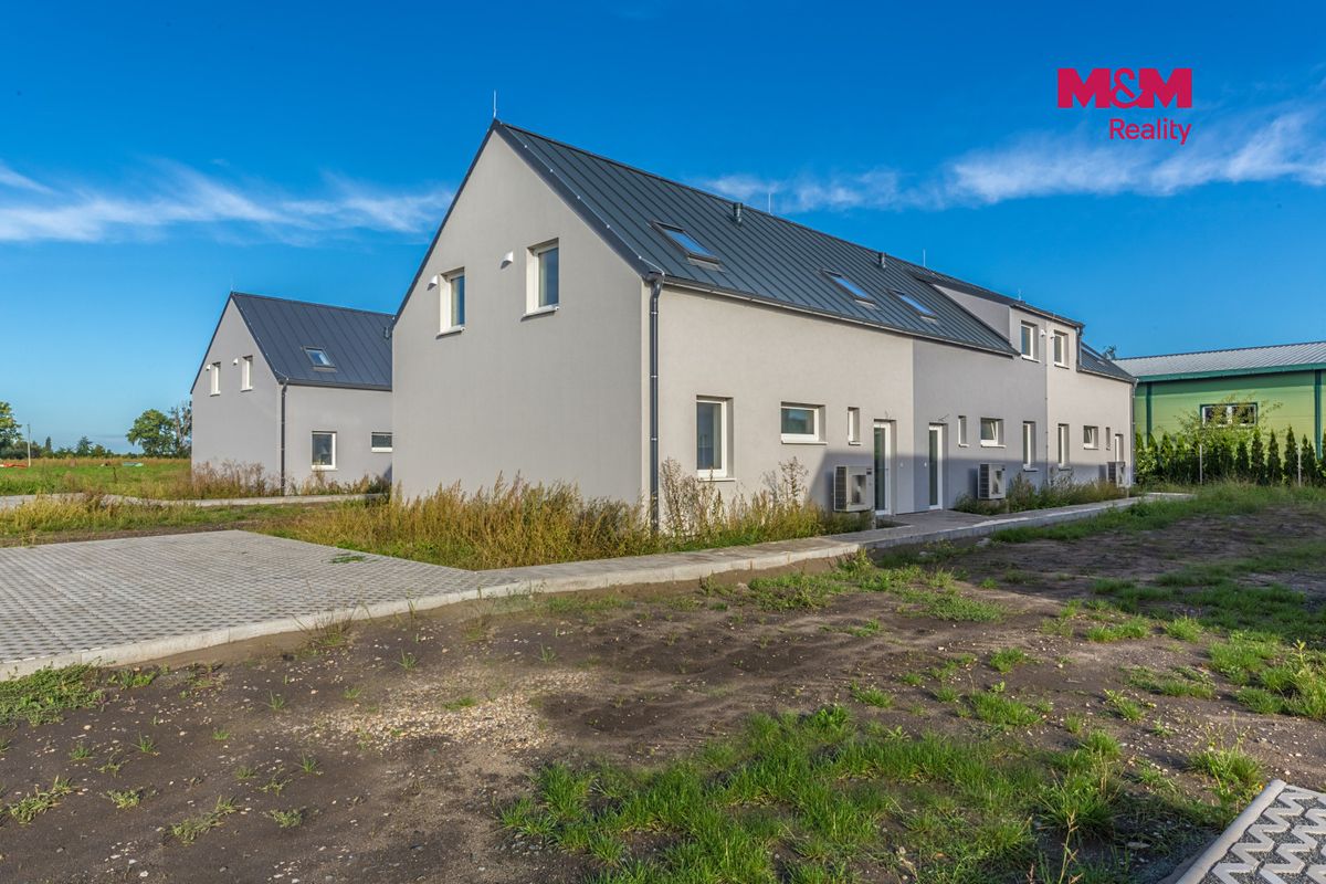 Prodej rodinného domu 102 m², pozemek 344 m² – fotografie 4