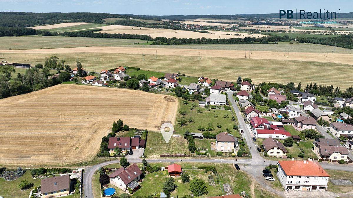 Prodej stavebního pozemku 860 m² – fotografie 4
