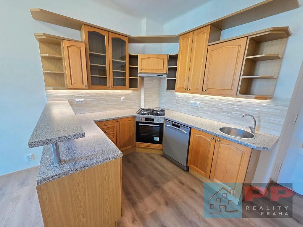 Pronájem bytu 3+1 109 m²