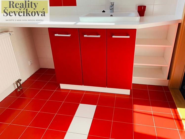 Квартира 3+1 в оренду, 75 м² (6 з 10)