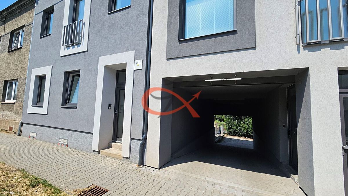 Pronájem bytu atypický 76 m² – fotografie 4