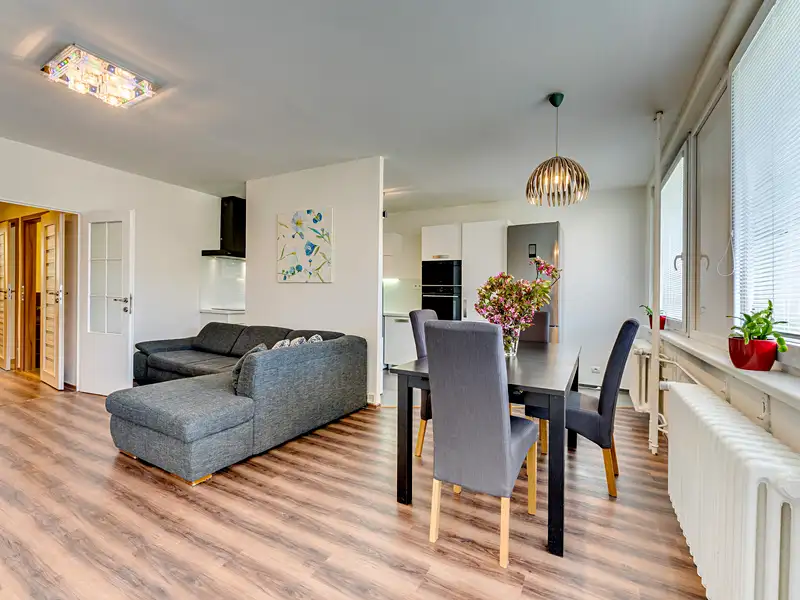 Prodej bytu 3+kk 80 m², Praha – náhled fotky 2