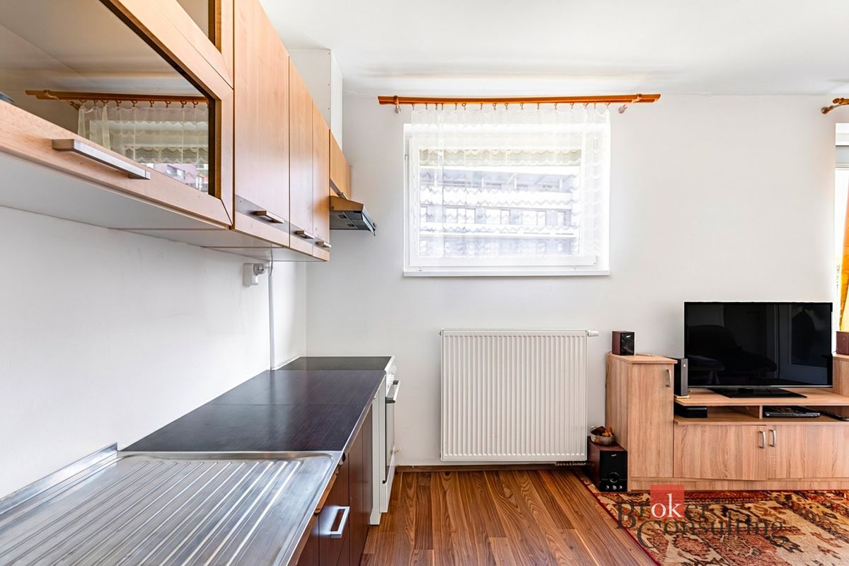 Prodej bytu 1+kk 35 m² – fotografie 2