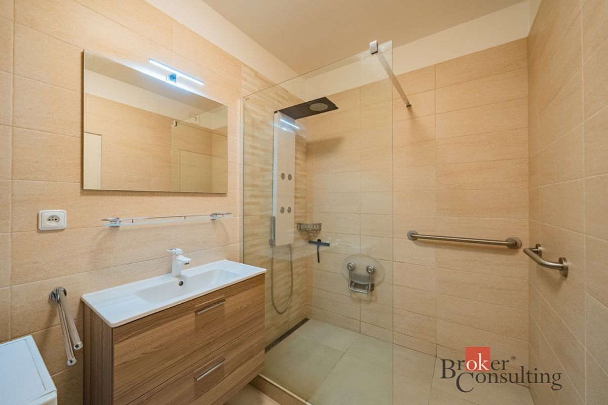 Prodej bytu 2+1 71 m² – fotografie 3