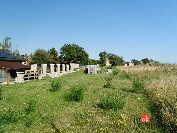 Grundstück zum Kauf, 881 m² (2 von 6)