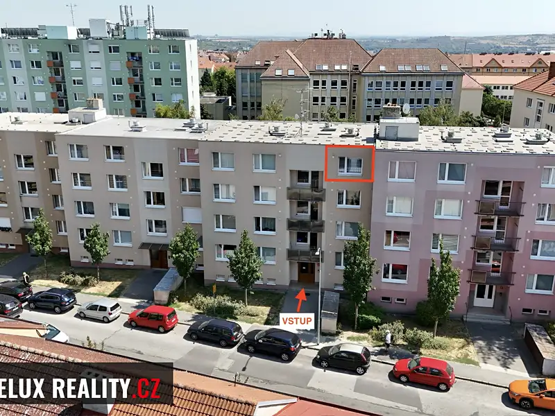 Pronájem bytu 1+1 36 m², Znojmo – náhled fotky 1
