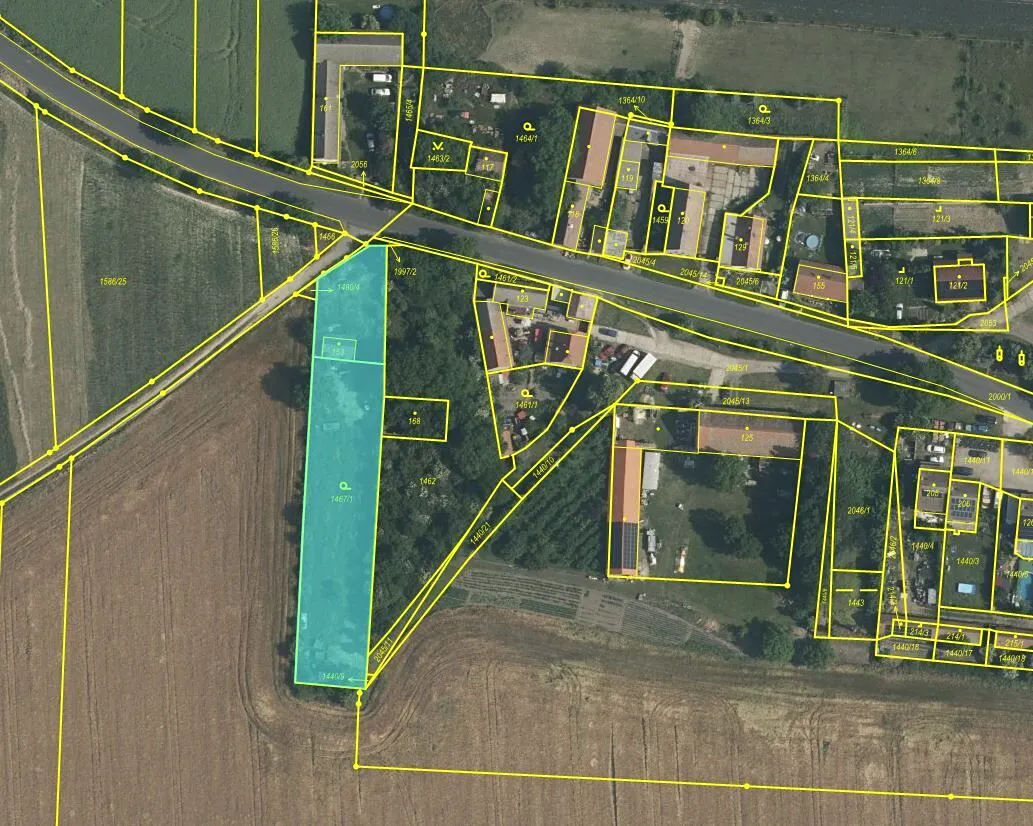 Prodej stavebního pozemku 1920 m²