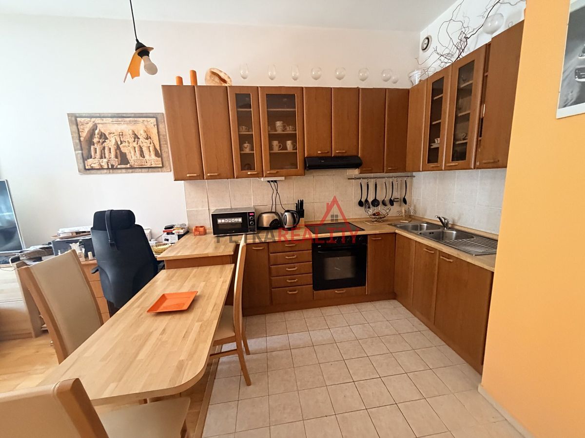 Prodej bytu 1+kk 40 m² – fotografie 4
