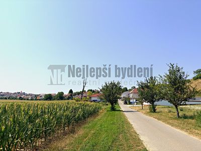 Prodej stavebního pozemku 3395 m²