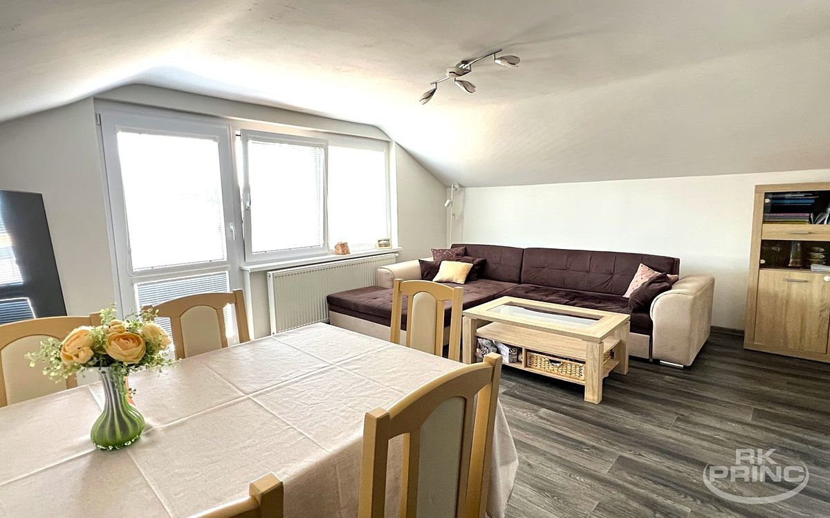 Prodej rodinného domu 210 m², pozemek 577 m²