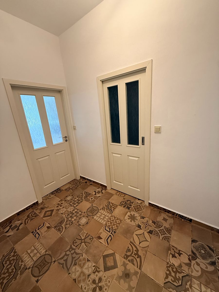 Pronájem bytu 2+kk 54 m² – fotografie 4