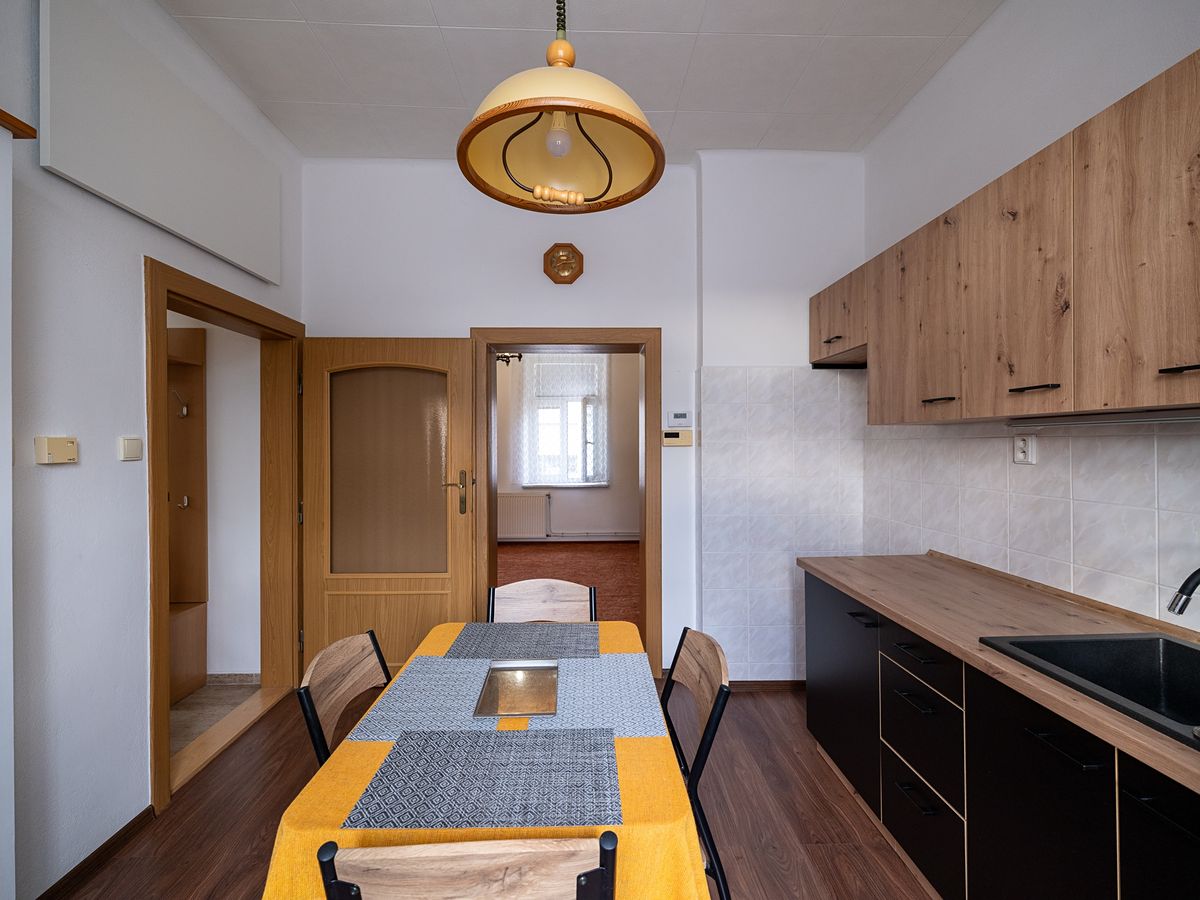 Prodej rodinného domu 150 m², pozemek 311 m² – fotografie 3