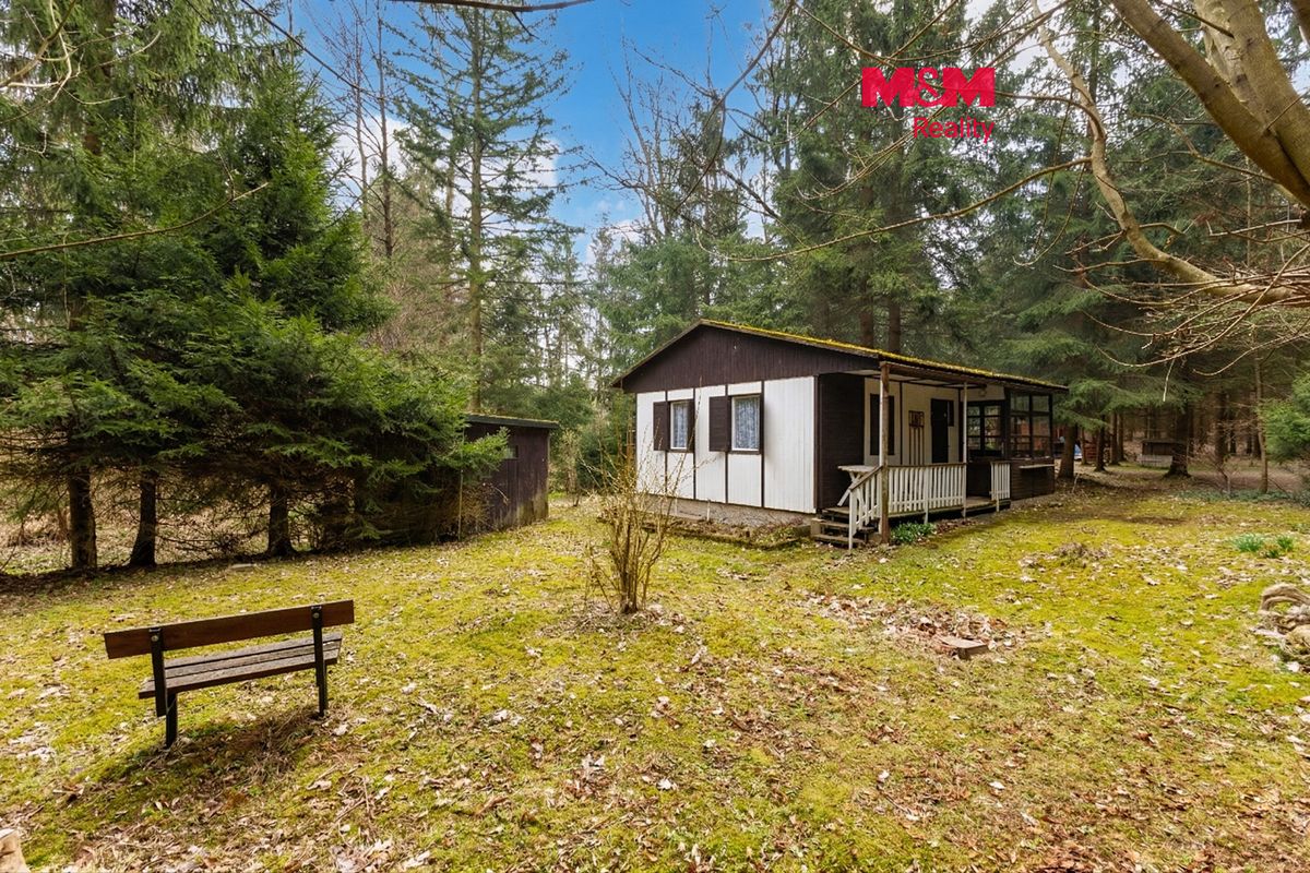 Prodej chaty 35 m², pozemek 1 m²